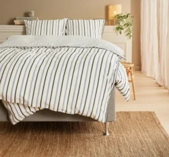 Parure De Lit TOVE 240x220 Bleu -Ambiance Maison 194134