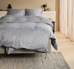 Parure De Lit Satin GERD 240x220 Bleu Poudré -Ambiance Maison 194135